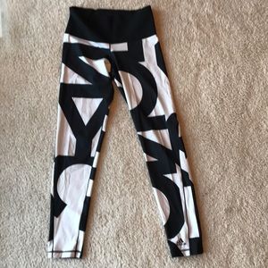 Adidas leggings
